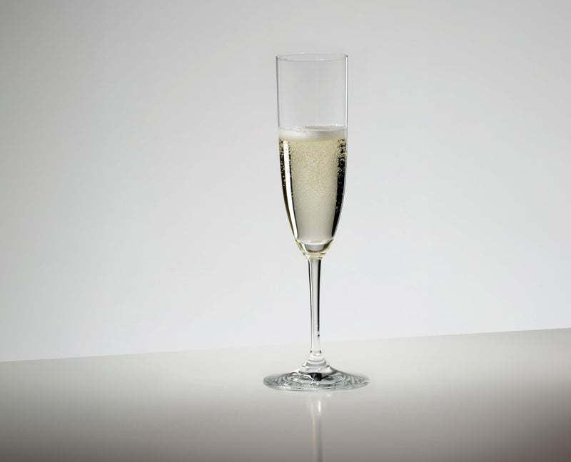 Riedel Vinum Champagne Flute - Image 3